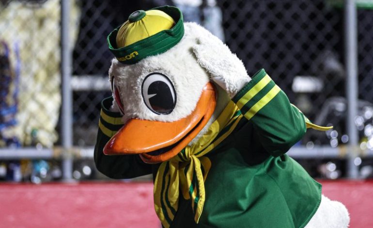  CFP rankings put Big Ten on notice with a warning shot at Oregon