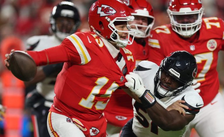  NFL playoff picture: Chiefs on brink after loss, can’t win AFC West