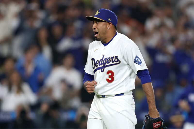 New closer Edwin Diaz trumpets Dodgers’ dream of World Series three-peat